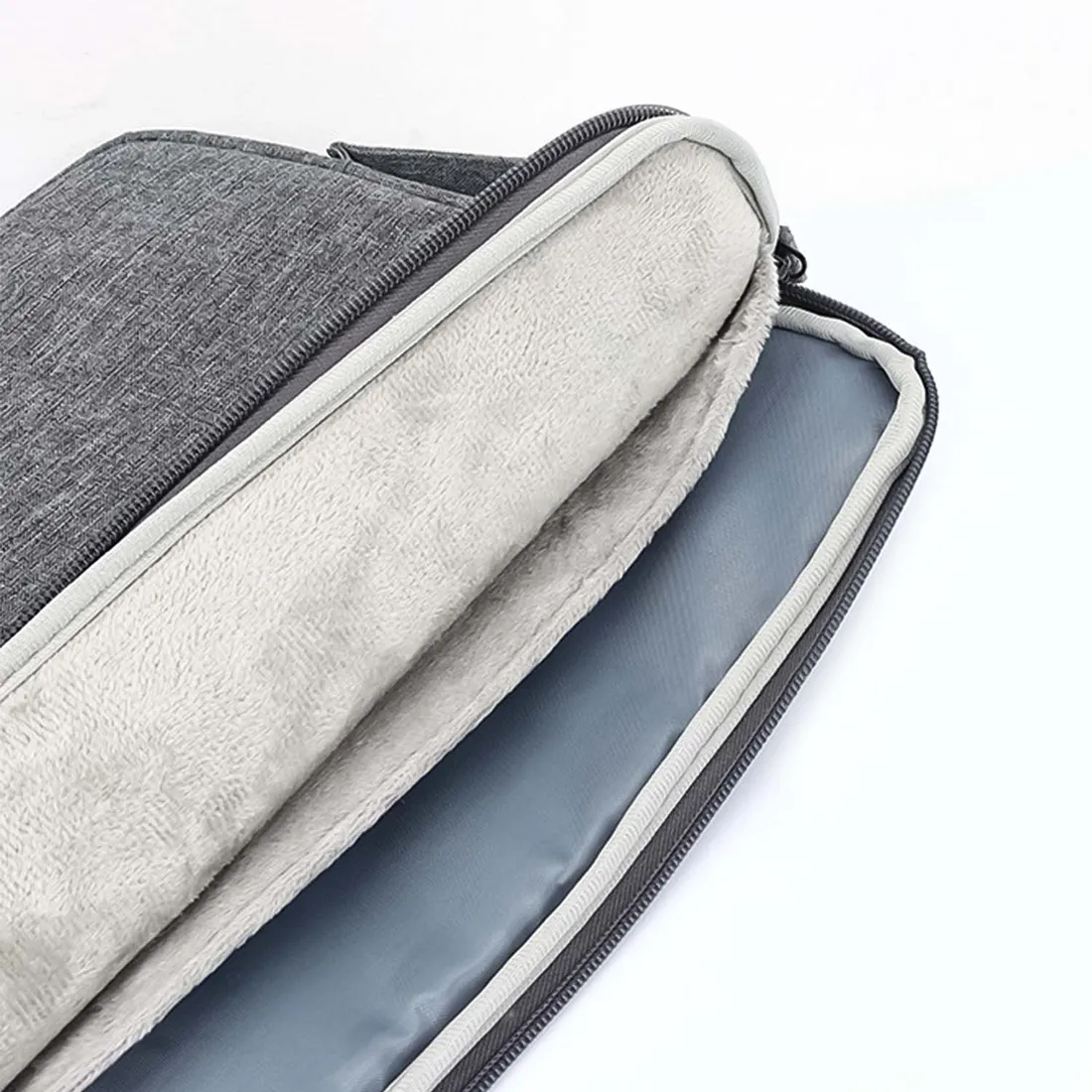 etui-na-laptopa-133-lpt-bg3-stan-nowy