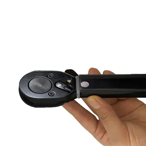 klucz-dynamometryczny-black-7-112nm-liczba-sztuk-1-szt