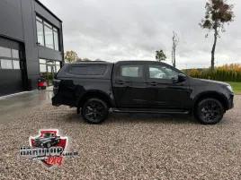 zabudowa-isuzu-d-max-premium-hardtop-na-pake-szyby-2020