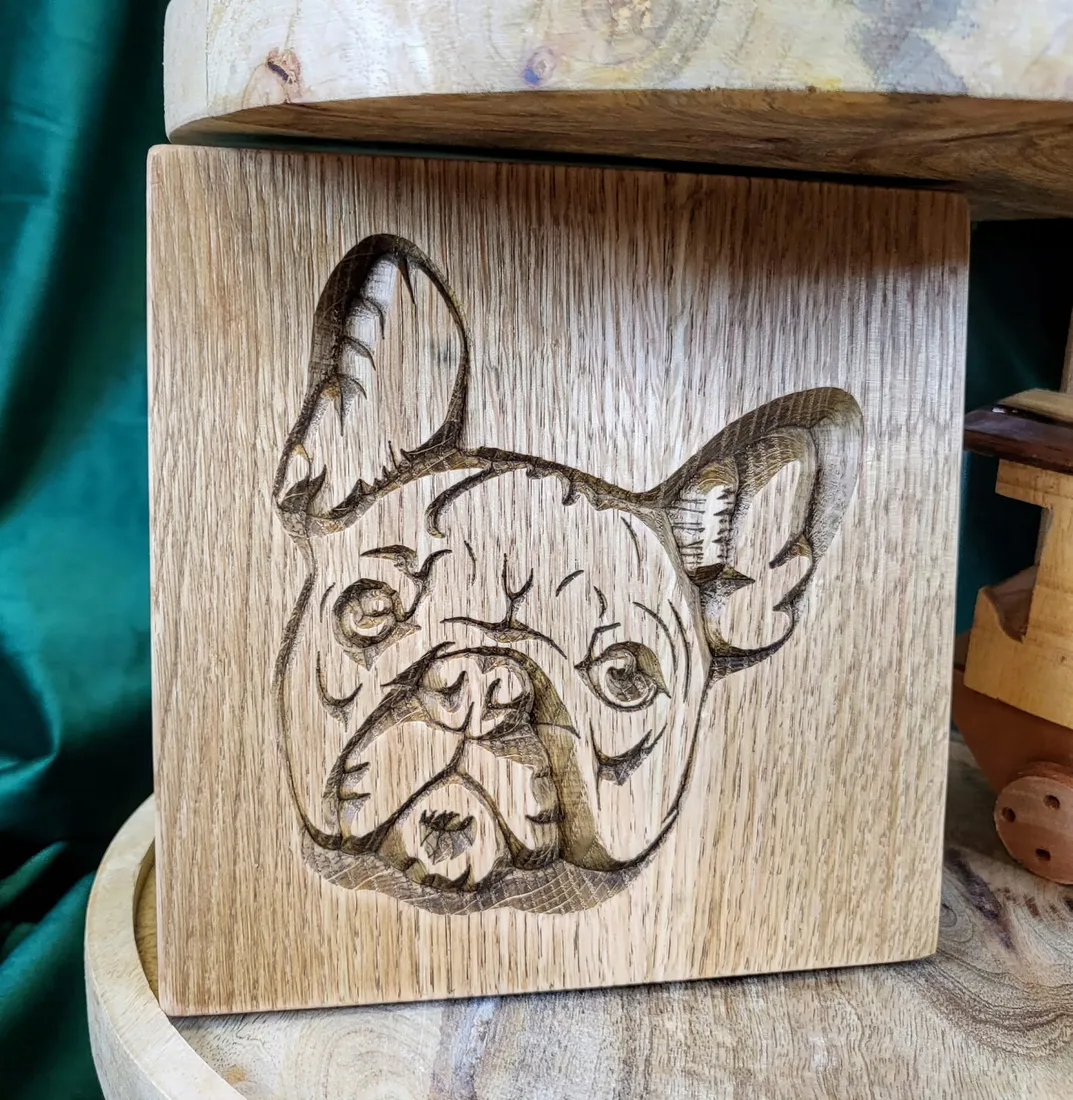 plaskorzezba-buldog