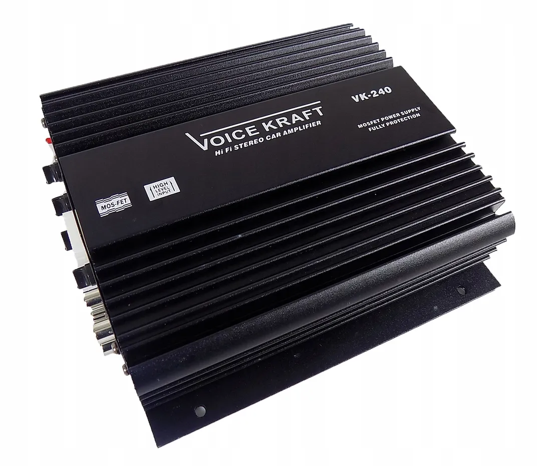 wzmacniacz-samochodowy-1000-watt-4-kanaly-kable-stan-nowy
