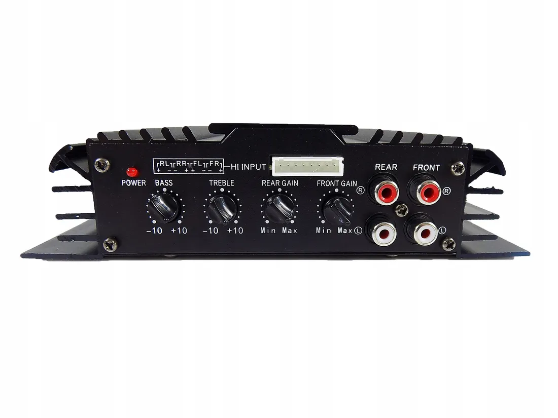 wzmacniacz-samochodowy-1000-watt-4-kanaly-kable