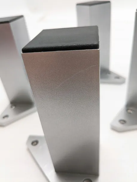 zestaw-4-nozek-do-mebli-wysokosc-produktu-12-cm