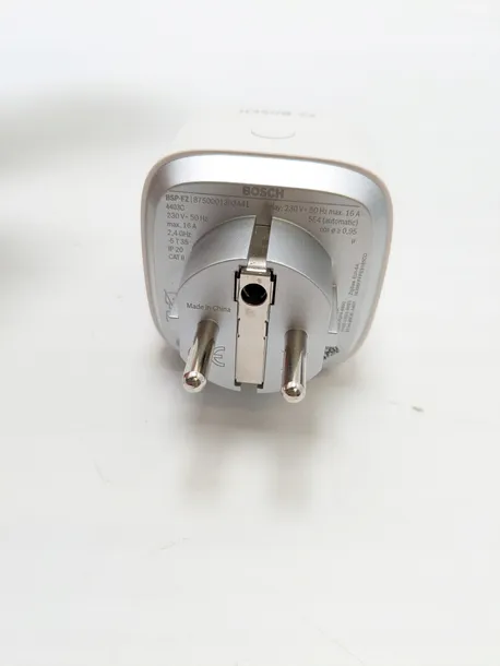 gniazdko-bosch-smart-home-wifi-seria-smart-home