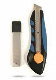 niteo-noz-tapicerski-uniwersalny-10-cm-10-szt-ostrzy