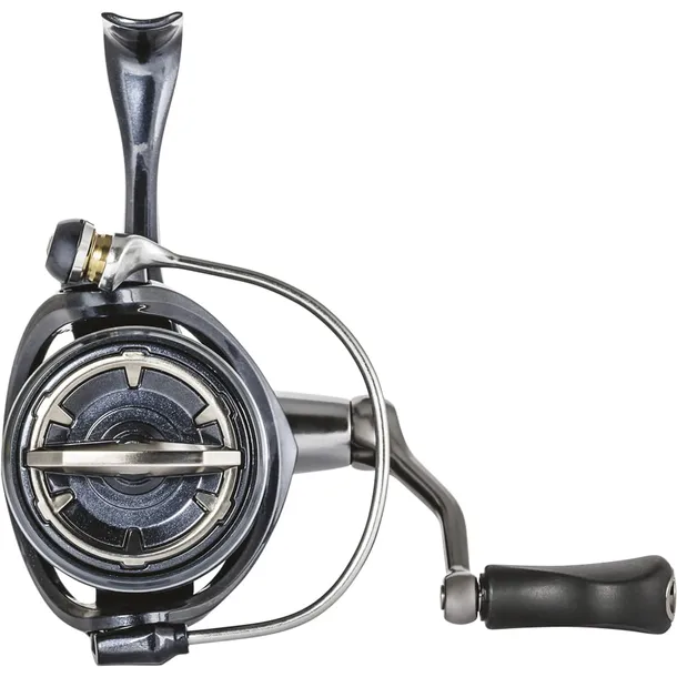 kolowrotek-trabucco-invictus-xt-2500