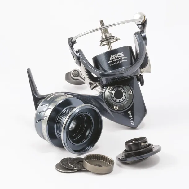 kolowrotek-trabucco-invictus-xt-2500