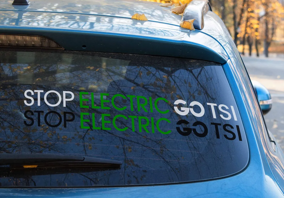 naklejka-stop-electric-go-tsi