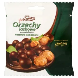 orzechy-laskowe-jutrzenka-cale-80g-kruche-maslane