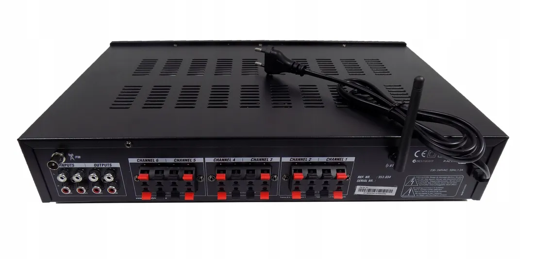 wzmacniacz-strefowy-kolumny-scienne-bluetooth-usb