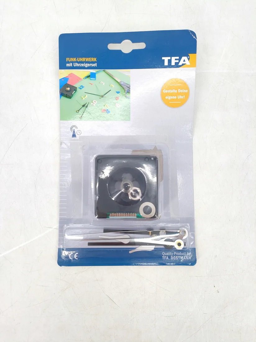 zegar-scienny-tfa-czarny-56cm