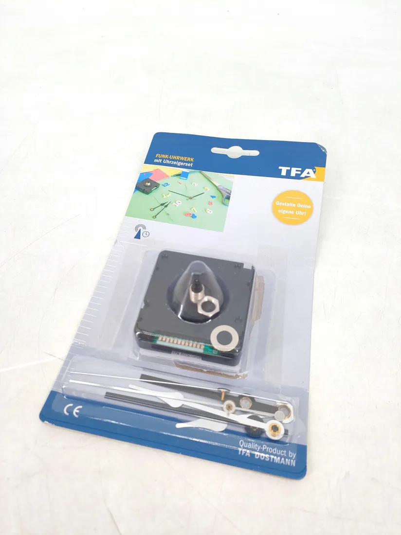 zegar-scienny-tfa-czarny-56cm-stan-powystawowy