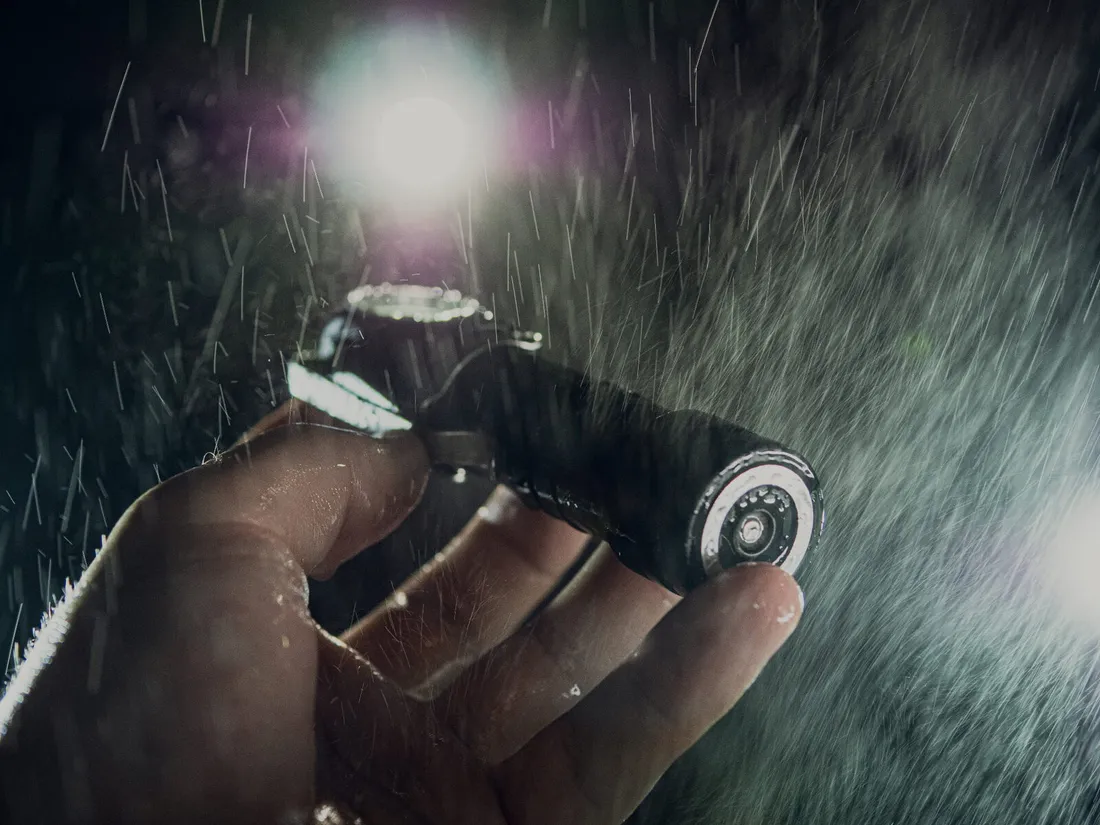 latarka-armytek-wizard-c2-pro-max-usb-white-stan-nowy