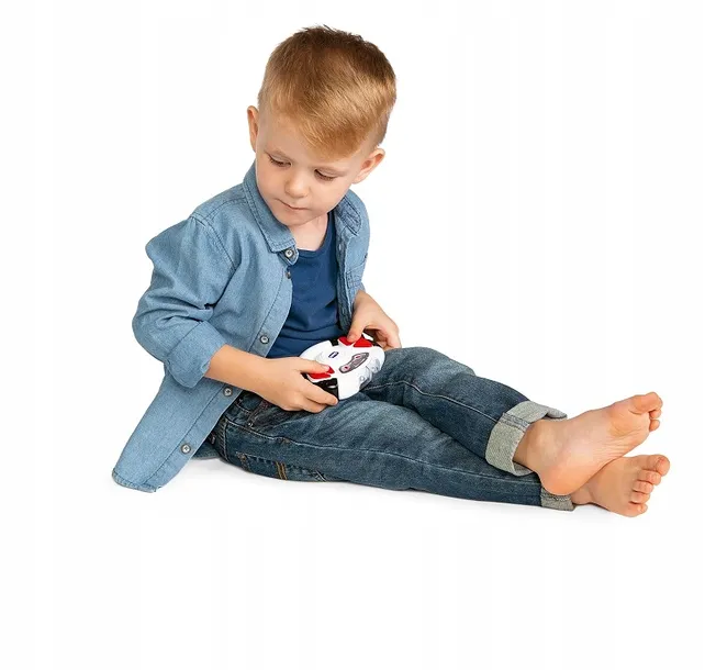 chicco-samochod-rocket-crossover-zdalnie-sterowany-marka-chicco-material-plastik