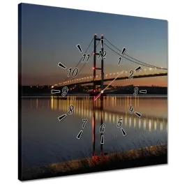 zegary-40x40-oswietlony-most-w-nocy