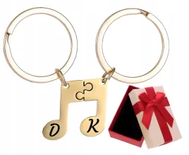 brelok-dla-dwojga-nutka-puzzle-z-grawerem-gratis-zloty-prezent-dla-par