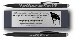 dlugopis-z-rysikiem-szary-z-grawerem-gratis-idealny-prezent-dla-ucznia
