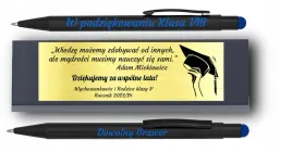 dlugopis-z-rysikiem-niebieski-z-grawerem-gratis-idealny-prezent-dla-ucznia