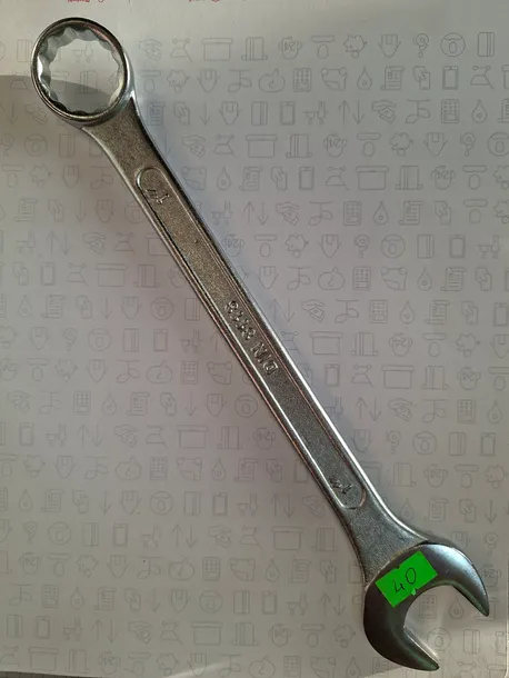 klucz-plaski-oczkowy-1-cal