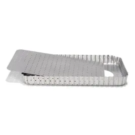 patisse-perforowana-forma-do-quiche-z-wyjmowanym-dnem-32x22cm-silver-top