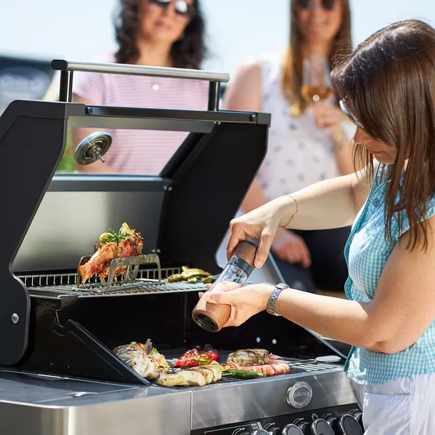 uchwyt-do-grillowania-ryb-bbq-roesle