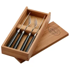 zestaw-4-cz-sztuccow-do-stekow-bbq-roesle