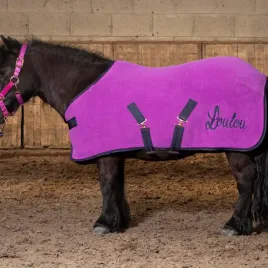 derka-polarowa-dla-kucyka-harry-s-horse-loulou-quinn-25aw-fioletowa-75