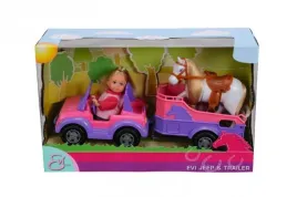 evi-w-jeepie-z-koniem-na-przyczepce