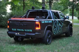 roleta-aluminiowa-roll-man-dodge-ram-1500-paka-6-4ft-2019-hardtop-pick-up