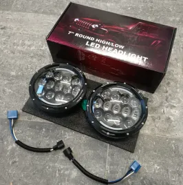 reflektory-lampy-led-7-cali-75w-black-jeep-wrangler