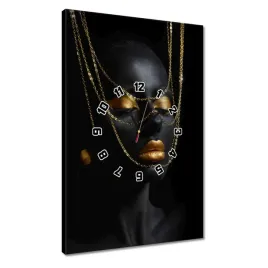 zegary-40x60-glowa-obwieszona-zlotem