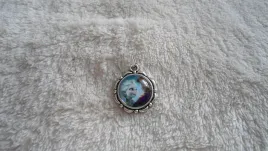 zawieszka-medalik-medalion-elsa-i-anna-kraina-lodu-frozen