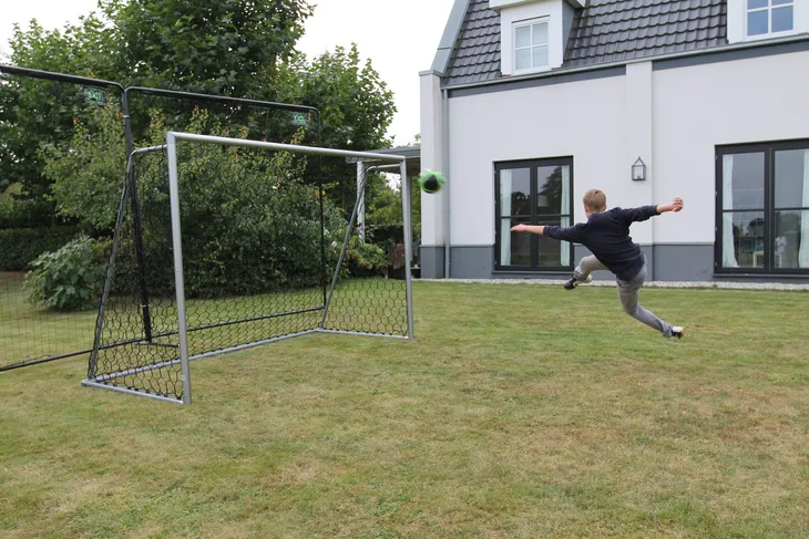 siatka-backstop-exit-300x900cm-cechy-dodatkowe-skladana