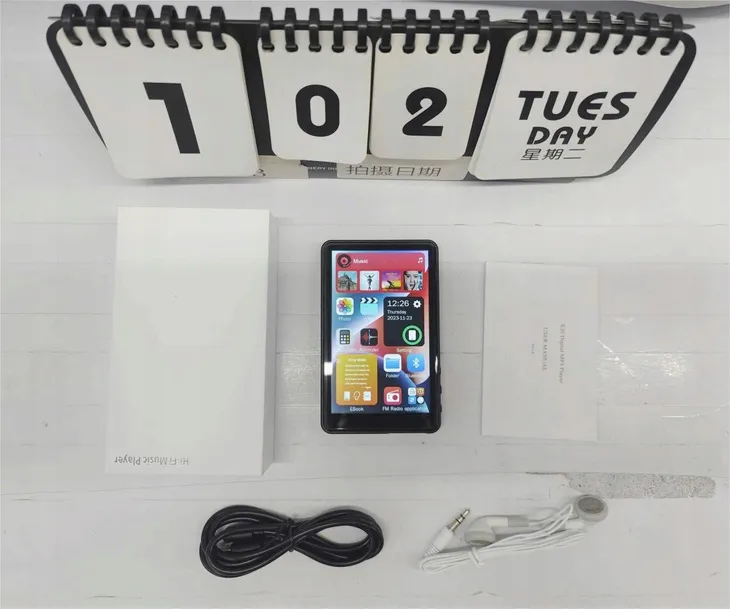 mp4-bedee-mp4-mp3-czarny-16-gb-komunikacja-bluetooth