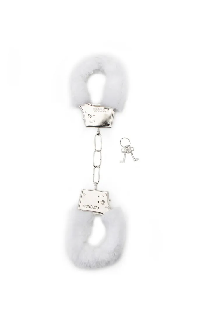 furry-handcuffs-white-shots-kolor-bialy