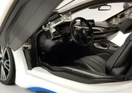 auto-r-c-bmw-i8-rastar-1-14-bialy-drzwi-automatyczne