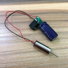 zestaw-napedowy-mini-modeli-silnik-6x15mm-37v