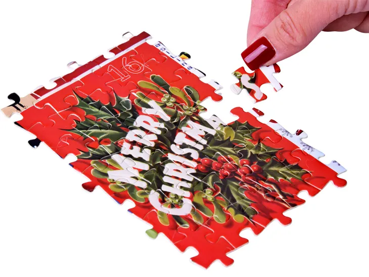 swiateczna-ukladanka-puzzle-wiek-dziecka-3-lata-marka-leantoys