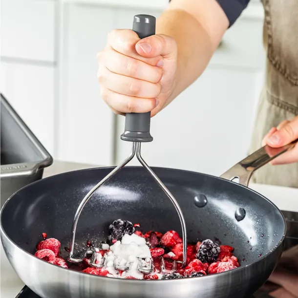 tluczek-do-ziemniakow-charcoal-grey-kitchenaid-stan-nowy