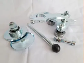 zamykarka-do-puszek-wek-maszyna-sam-osprzet