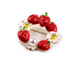 metalowa-broszka-z-truskawkami-i-kwiatami