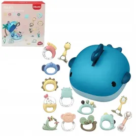 zestaw-grzechotek-dla-niemowlat-gryzaki-walizka-wieloryb-kuferek-zabkowanie
