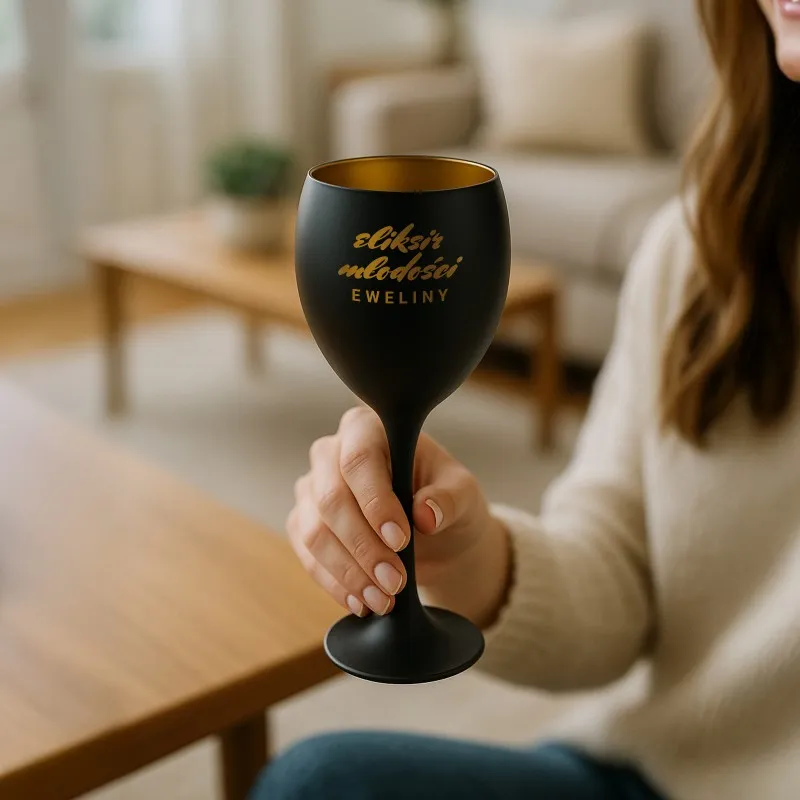 KIELISZEK do WINA z GRAWEREM dla KOBIETY, PERSONALIZOWANY pomysł na PREZENT