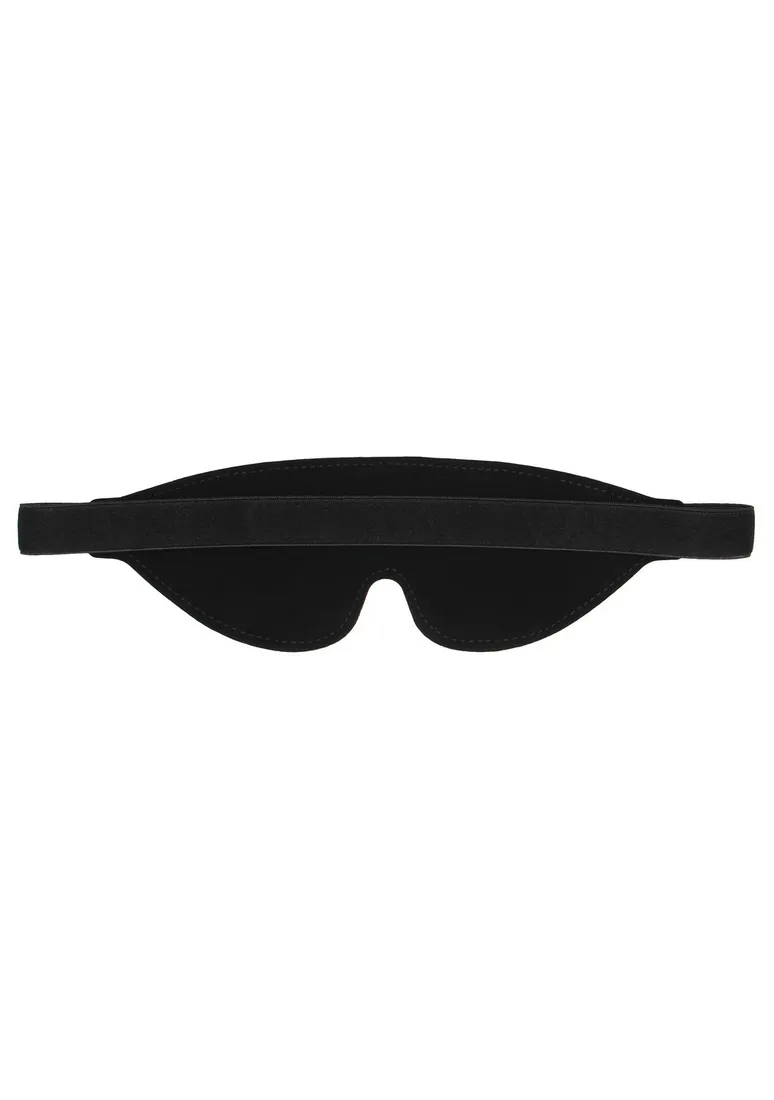 ouch-blindfold-slut-black-shots