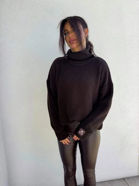 sweter-golf-by-me-laver-czekolada-rozmiar-uniwersalny