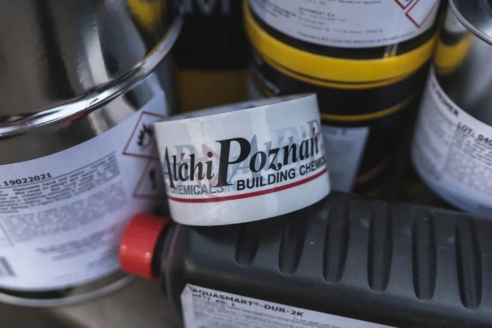 przezroczysta-hydroizolacja-do-tarasow-hyperdesmo-stan-nowy