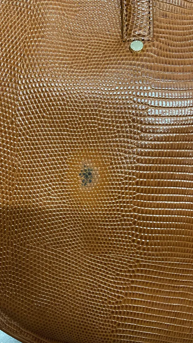 aigner-koniak-shopper-ivy-stan-nowy