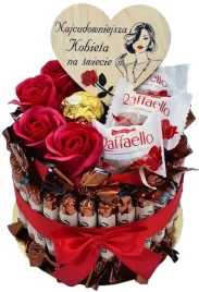 tort-ze-slodyczy-kosz-prezentowy-zestaw-prezent-na-urodziny-imieniny-18-30