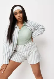 missguided-spodenki-jeansowe-w-paski-vcg1800621