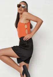 missguided-body-wyciecia-guziki-prazki-tjf28346